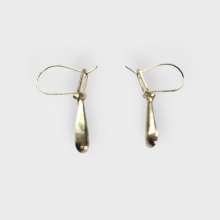 1088000 9ct Tear drop earing